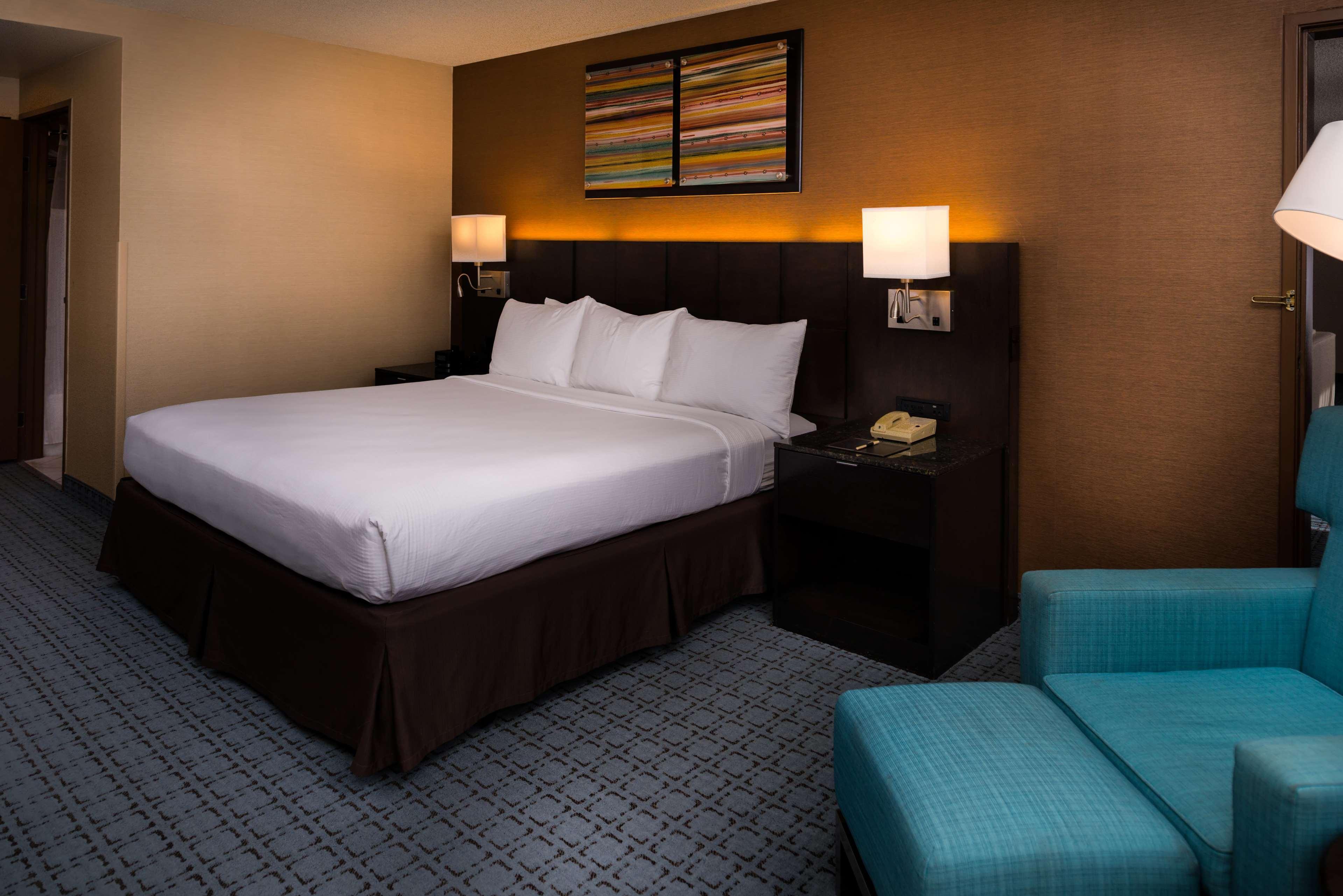 Doubletree By Hilton Whittier Exterior foto