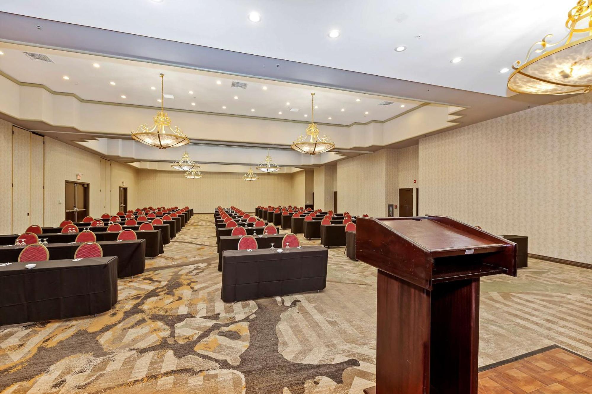Doubletree By Hilton Whittier Exterior foto