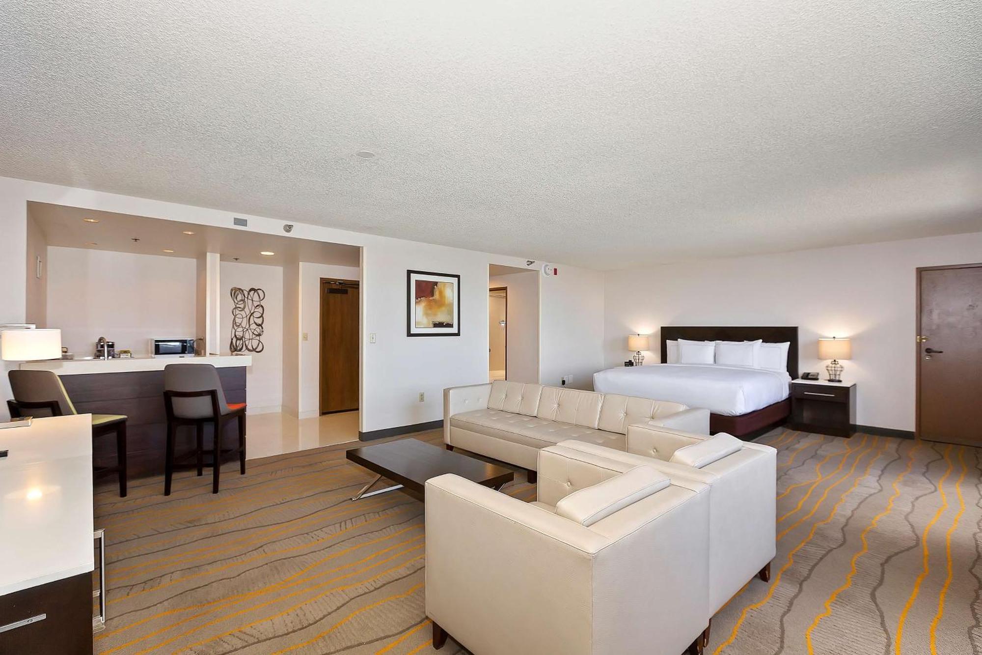 Doubletree By Hilton Whittier Exterior foto