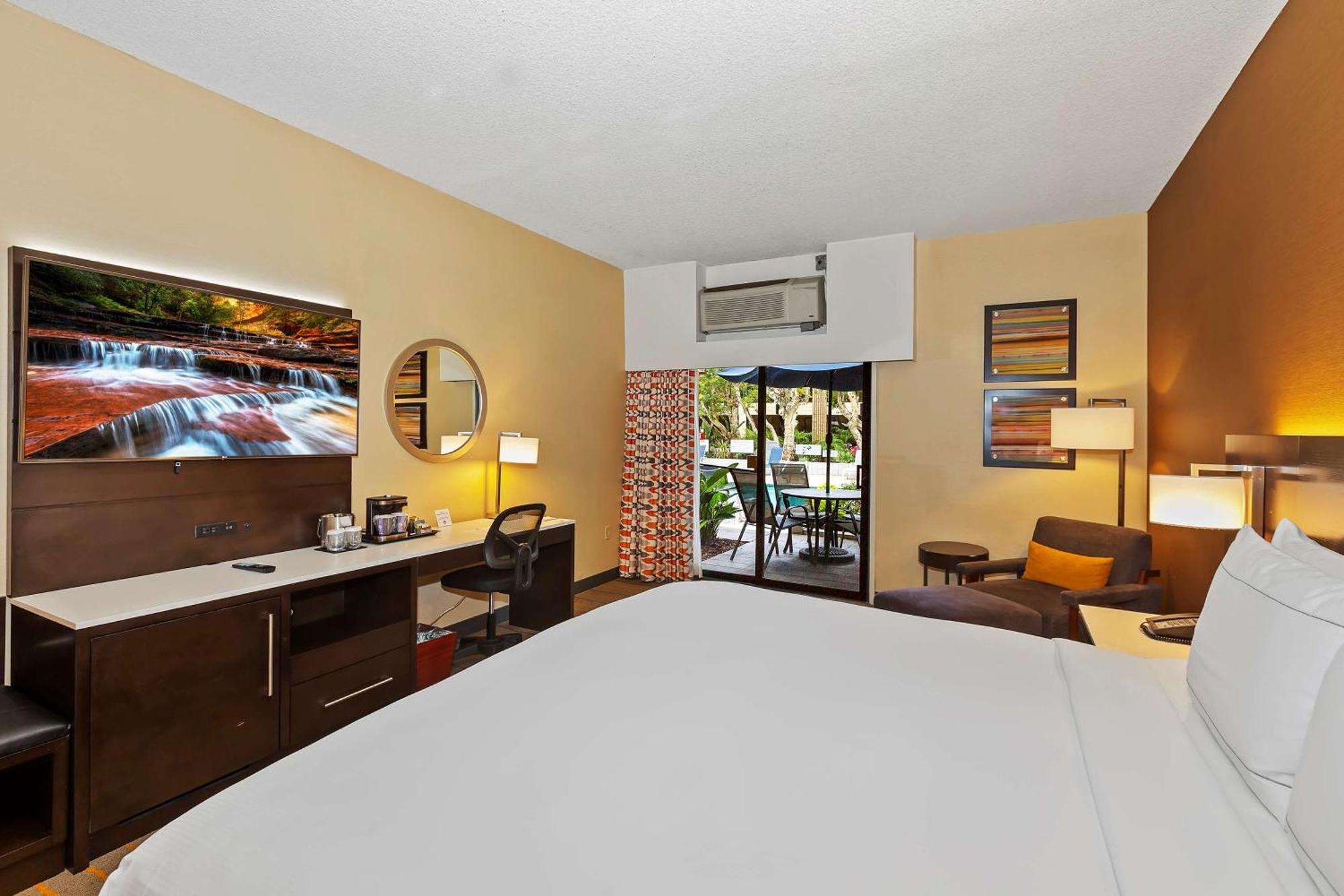 Doubletree By Hilton Whittier Exterior foto