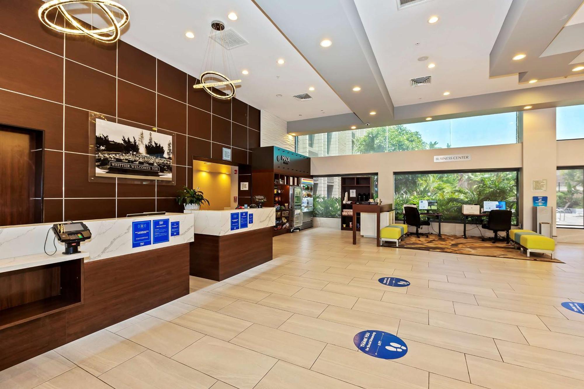 Doubletree By Hilton Whittier Exterior foto