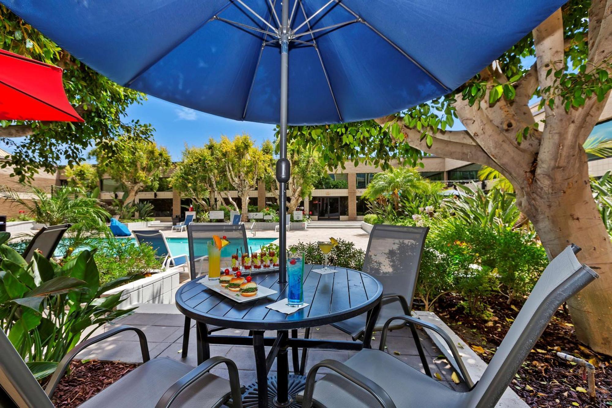 Doubletree By Hilton Whittier Exterior foto